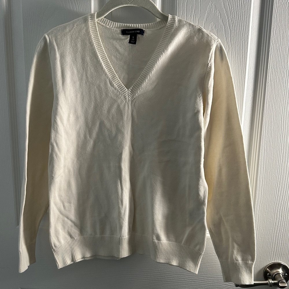 Lands’ End V-neck Sweater - White